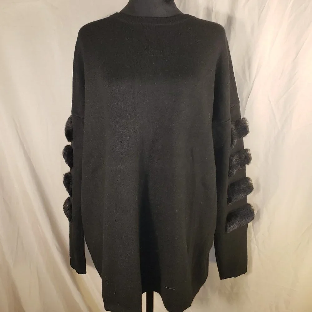 Staccato Black XL Sweater w/Faux Fur Trimmed Sleeves - Picture 1 of 6